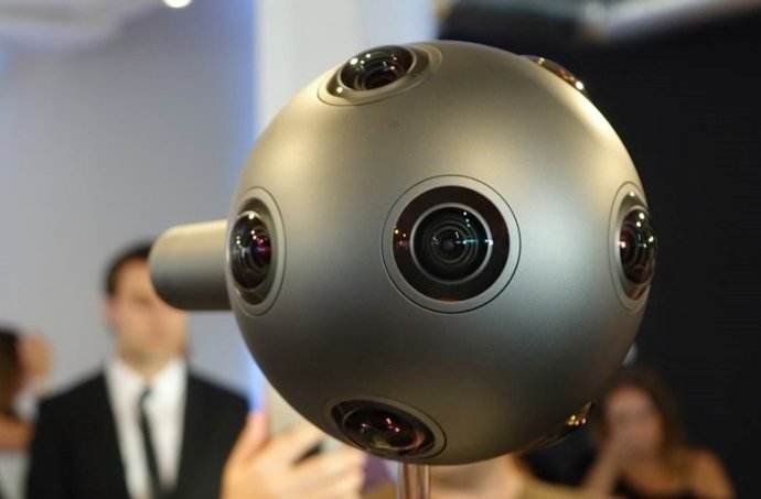 监控摄像头拍不到正下方有问题吗？