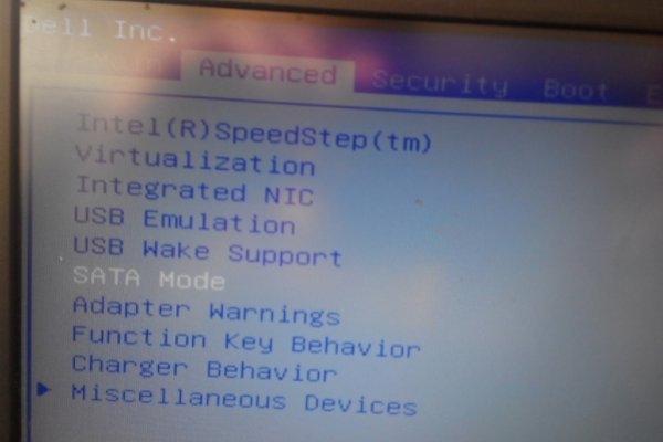 戴尔台式机系统重装时找不到硬盘驱动器