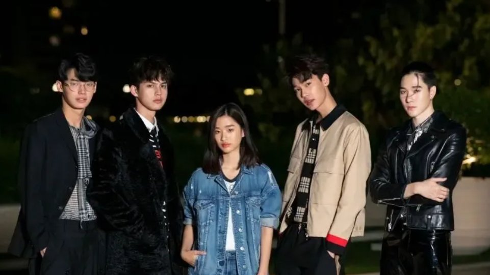 泰版《流星花园》每周几更新?