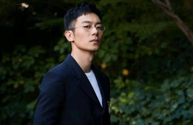 赖猫的狮子倒影1-33集剧情