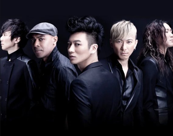 假如我不放手你多年以后什么歌