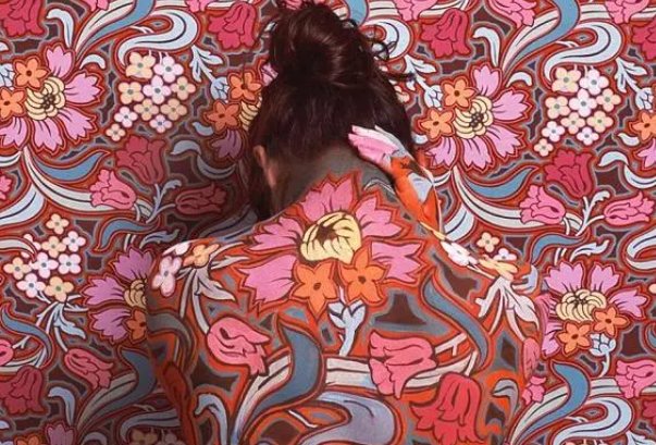 汤芳人体艺术图片