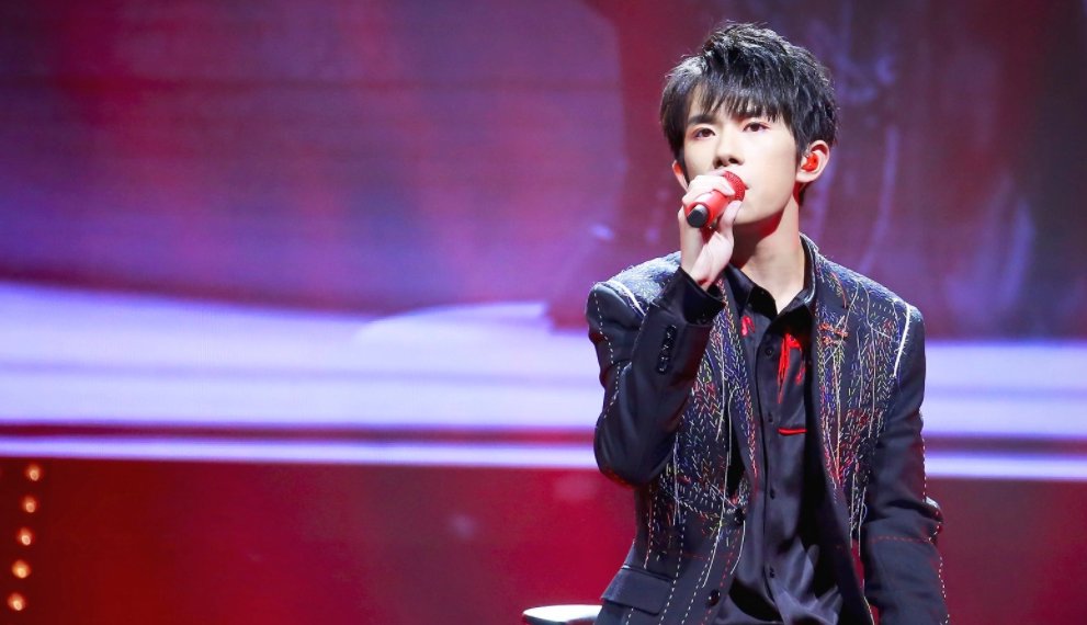 易烊千玺在哪里读大学？