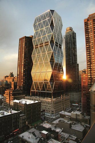 赫斯特皇家贵族学院的内容简介