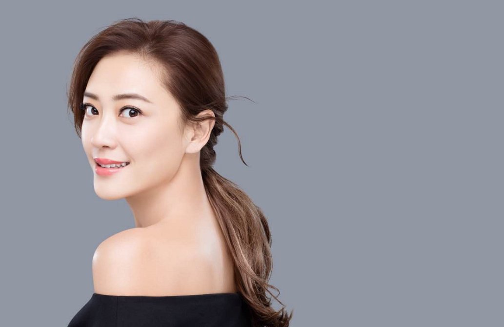 应采儿主演的电影