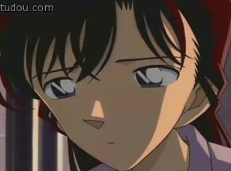 求柯南里小兰可怜的照片 多一些