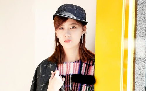 曹曦月发文告别“弥弥古丽”大赞迪丽热巴性格好，她们之间的关系如何？