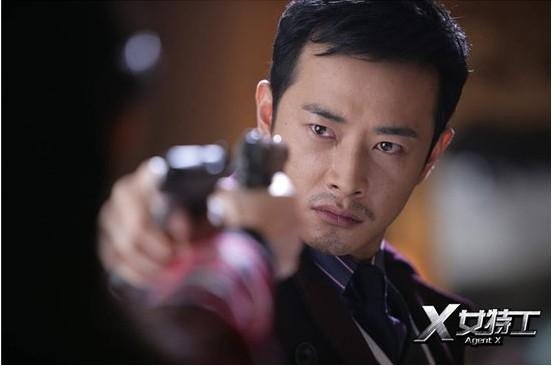 女特工爱上我的内容简介