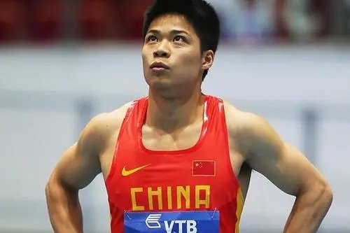 雷军选苏炳添当小米的代言人,你觉得他们两人长得像吗?