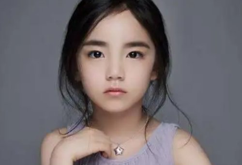 小女儿看到五岁的自己什么感想?