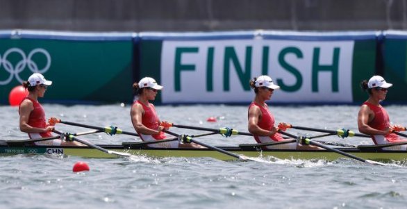 一棹逍遥天地间什么意思