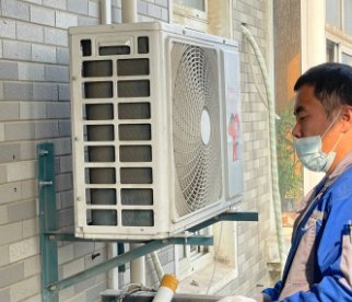 空调移机费用是多少？