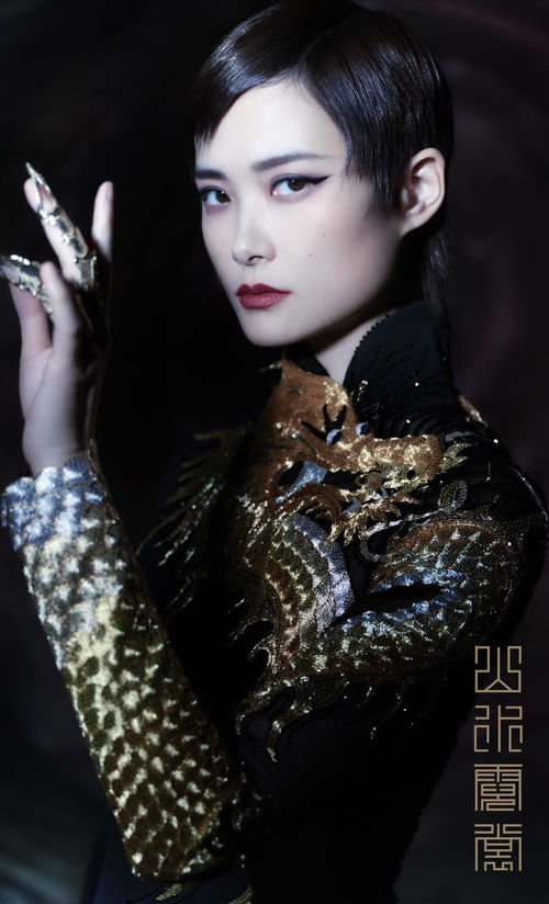 《山水霓裳》李宇春一键变装18套华服，哪位模特的表现力更好？