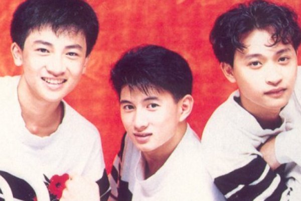 小虎队到底是真兄弟，还是普通的同事关系呢？