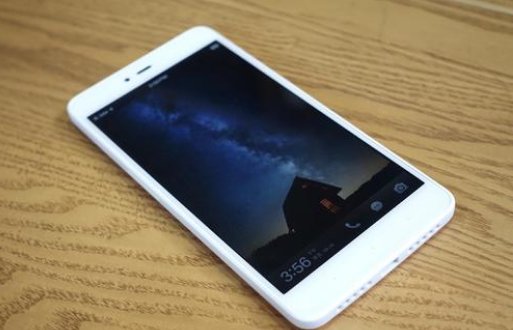 为什么手机自己发短信？