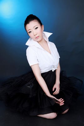 王梦玉的新书发布