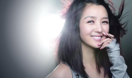 何洁一共有几次婚史？