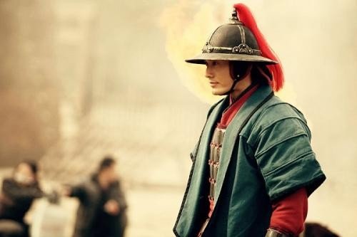 “天日昭昭，天日昭昭！”，岳飞临死前在狱中墙壁刻下的8个字说明了什么？