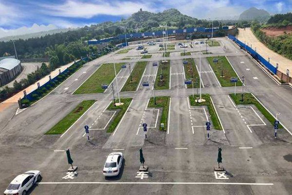 考驾照科目一二三四分别多少钱？