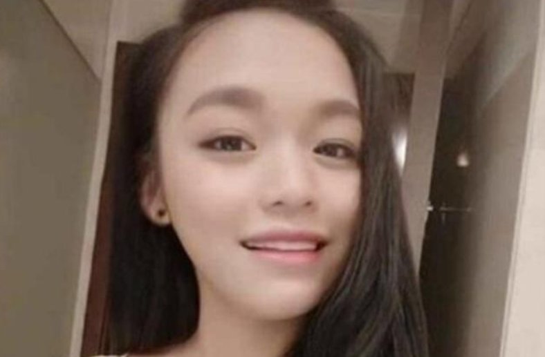 黄霄云是哪一届的冠军