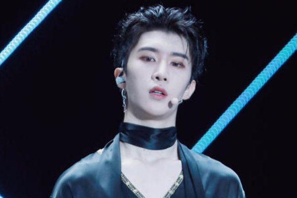 青春环游记范丞丞读妈妈写的信读到流泪，父母说的哪些话让你感动落泪过？