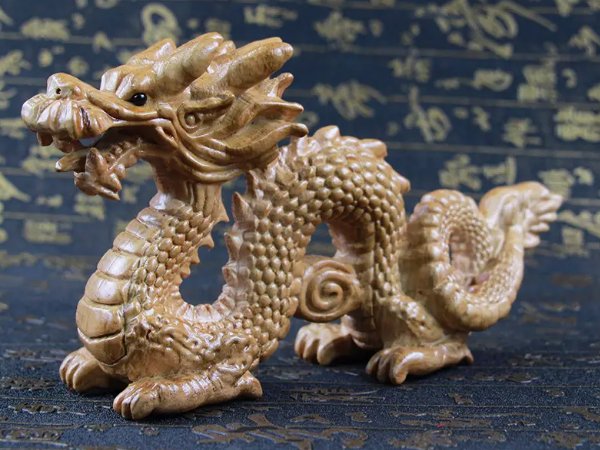 碧波荡漾什么生肖