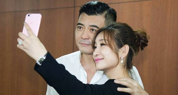 王新军有过几次婚姻，有孩子吗？