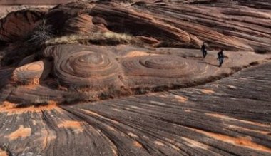 特殊美丽螺旋纹理地貌是如何形成的？