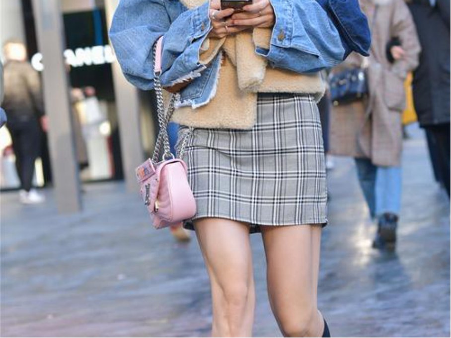 三九天穿裙子一一歇后语