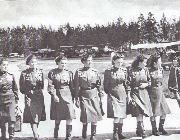 苏联女兵上厕所,为何会让德国妇女尖叫?