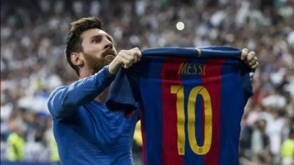 梅西离开了巴萨，离开的原因是什么？