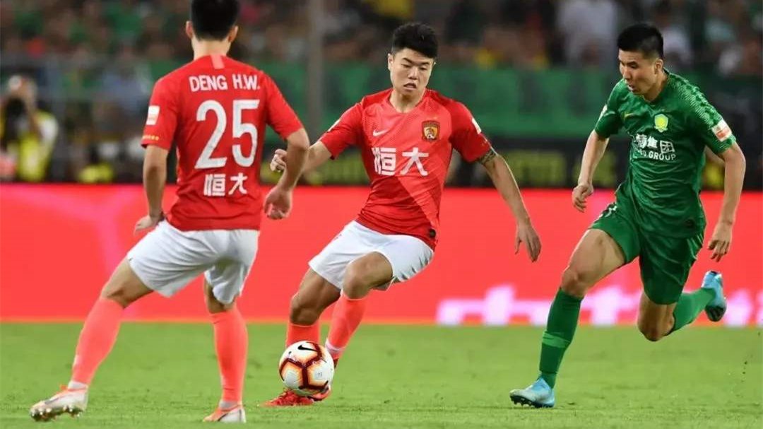 CCTV5直播中超争冠，北京国安VS广州恒大，谁能赢下比赛？