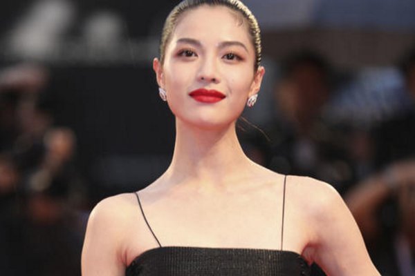 新华社评明星代言频频翻车，你知道有哪几个明星代言翻车吗？