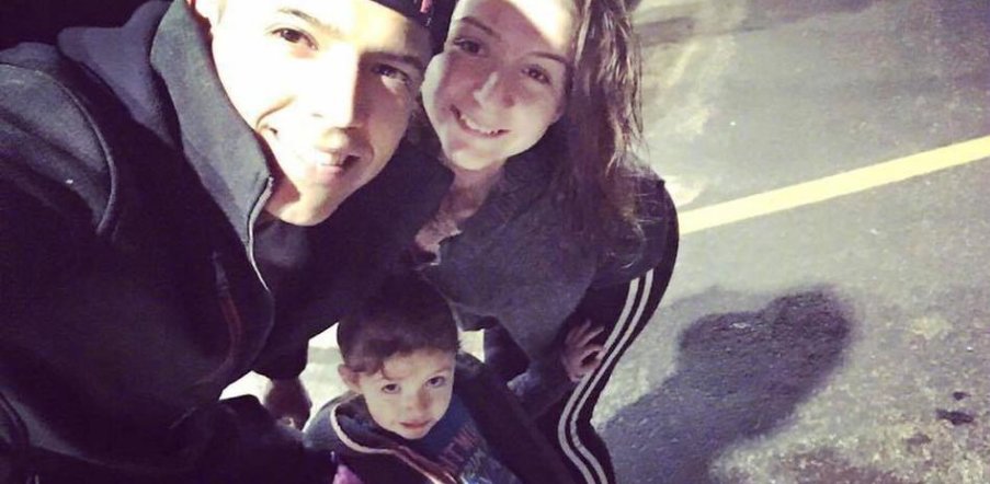 情侣表演用书挡子弹男方被射死是怎么回事？