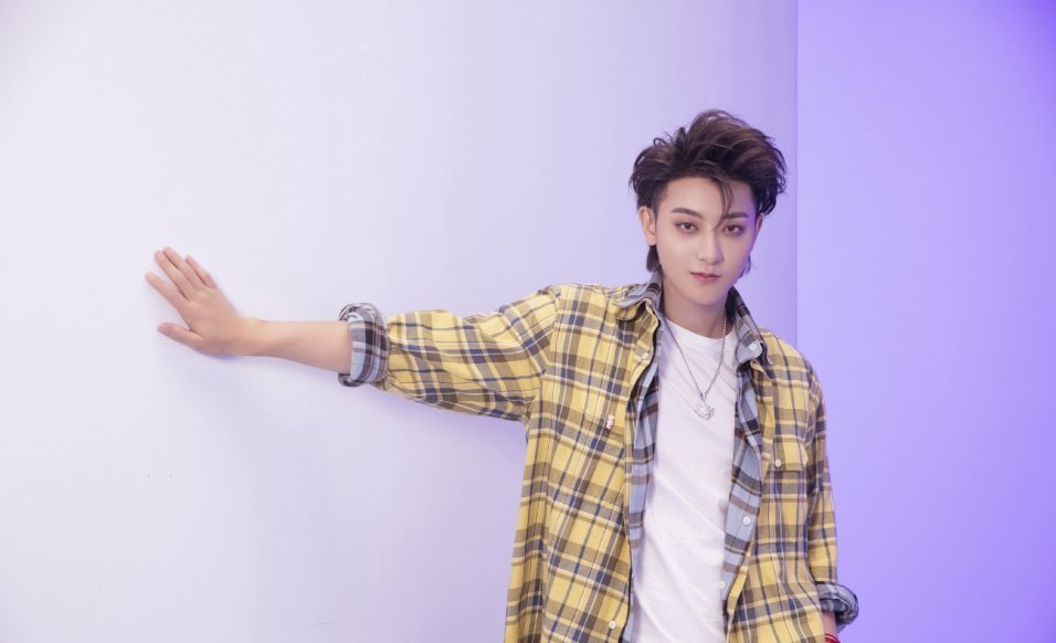 黄子韬公司回应存款被冻结一事，他的公司这是发生了什么事情？