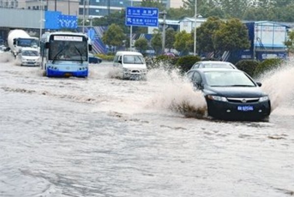 北京暴雨究竟从哪来的