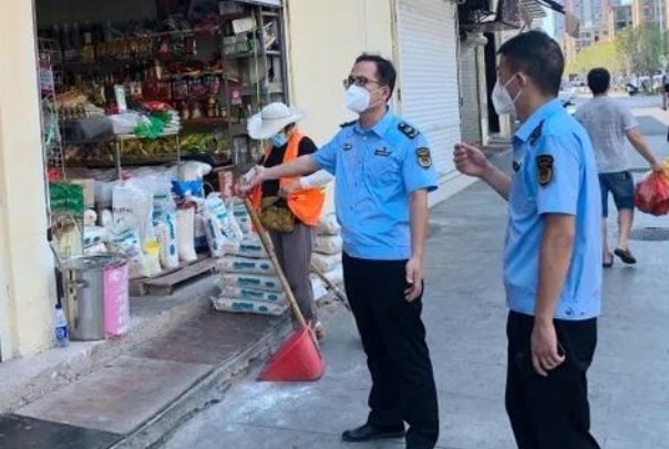 江西4人以买菜为名出小区参加葬礼被处罚,这一结果是否合理合法?