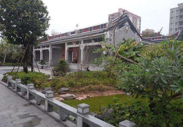 挽狂澜于既倒，抉大厦之将领这句话是什么意思？