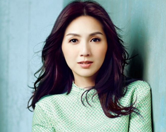 祈求天地放过一双恋人..怕发生的永远别发生..从来未顺利遇上好景降临...这首是什么歌名