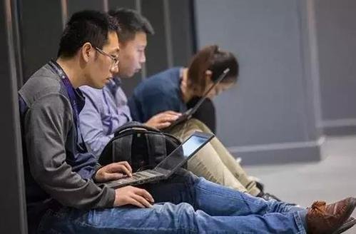 委员建议对996工作制监管，你是否赞同？