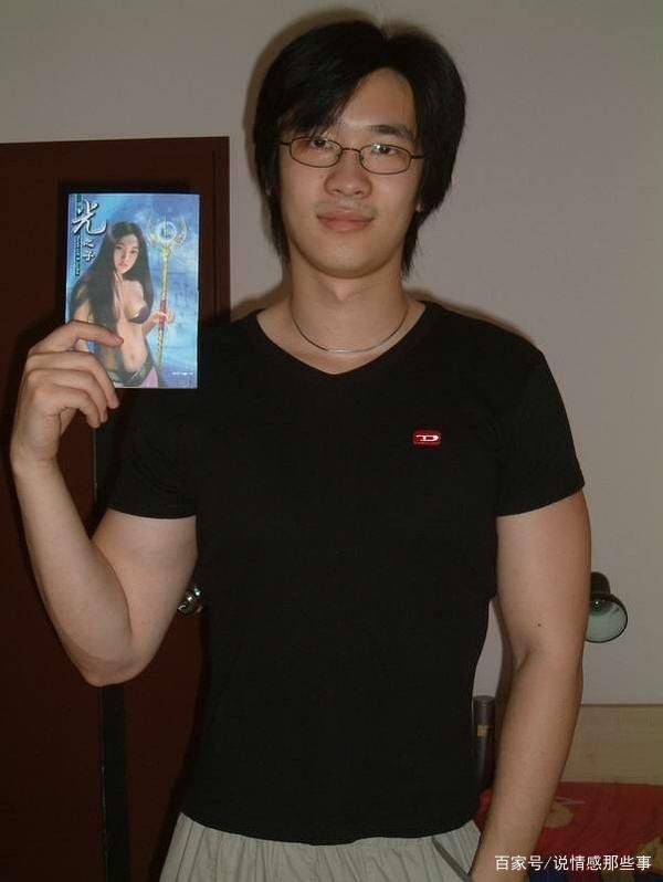 唐家三少：历经网文界四次变革，为何能成为依旧被置顶的男人？