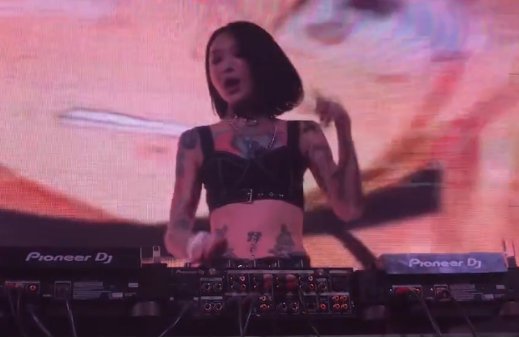 10万姐DJyoyo十万事件的真相是什么？