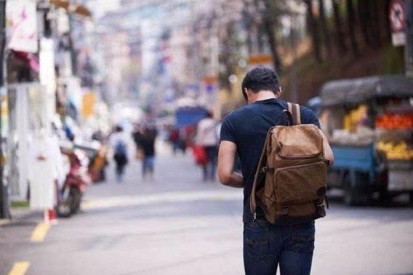 在你穷得只剩下一百元钱的时候，你最想干的是啥？