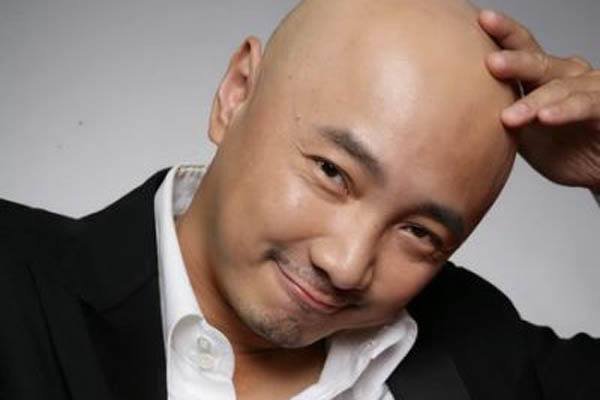 电视剧《大男当婚》最后超市合照是谁喊的“曹小强”?曹小强是个什么样的人