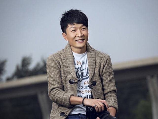 我想大声告诉你、你一直在我世界里～是哪首歌？