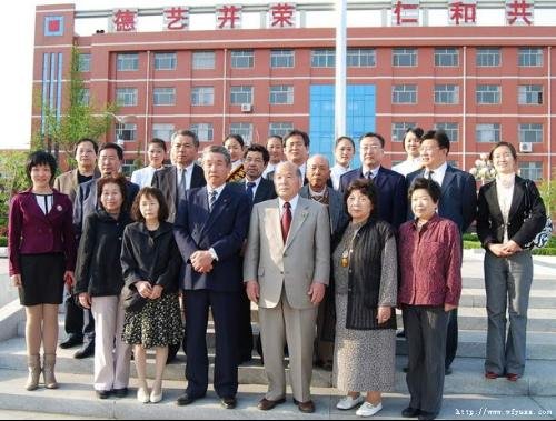 山东省潍坊艺术学校的介绍