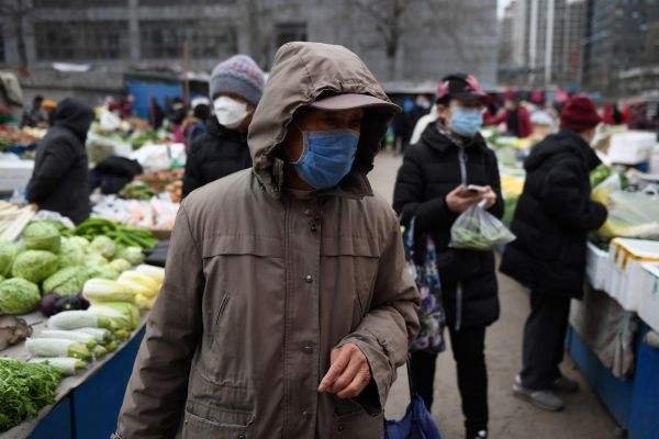 网友反映上海蒙山菜场2颗白菜卖93元，涉事菜场对此事作何回应？