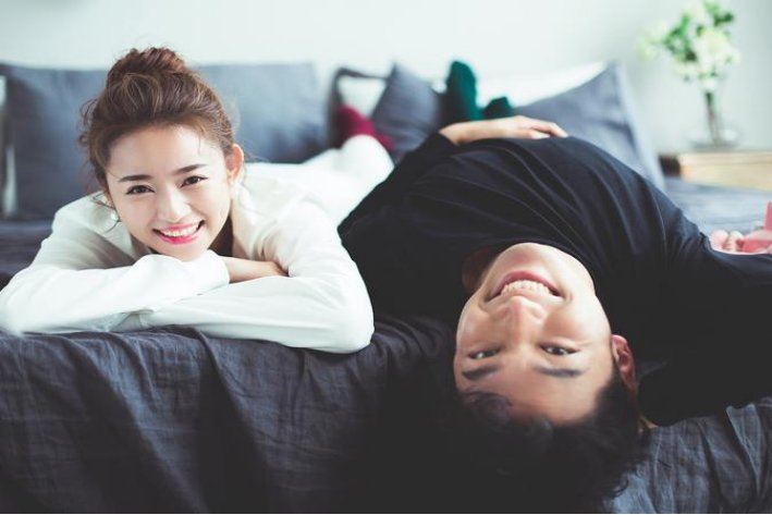 长安城中月如练的下一句