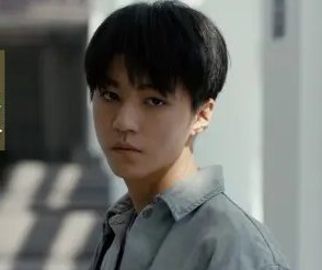 潘粤明与王俊凯在《重生之门》中演父子，他们的适配度怎么样？