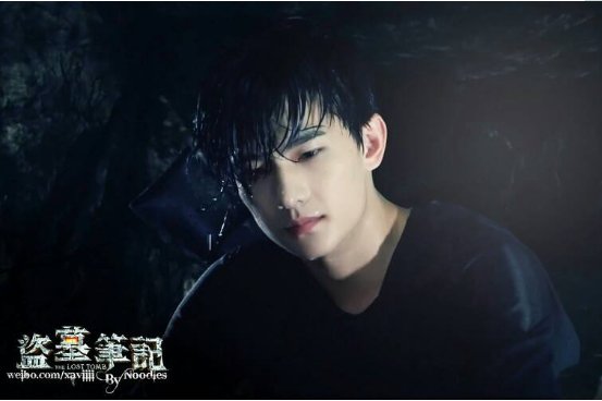 《盗墓笔记》电视剧和《老九门》电视剧中,张起灵和张启山这两个人分别都是什么关系呢?